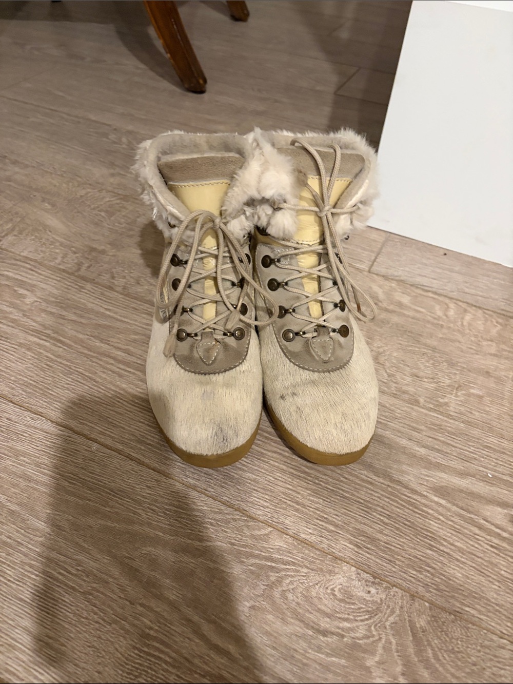 Tecnica Cream Fur-Trim Lace-Up Winter Ankle Boots